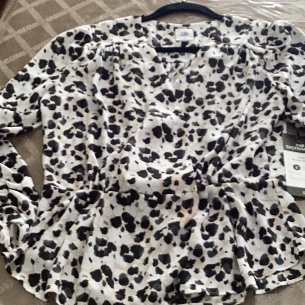 CABI 5898 Rosette Multicolor Leopard Print Long Sleeve Wrap Blouse Top Sz SMALL